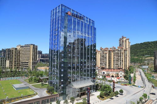 巴中华兴实业集团 以实业为基，驱动区域经济新引擎